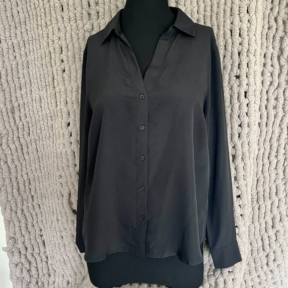 H&M Black V-Neck Button-Up Blouse Size 10 - Picture 5 of 11